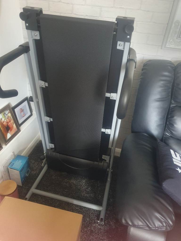 Folding Treadmill for Home Use – Good Condition