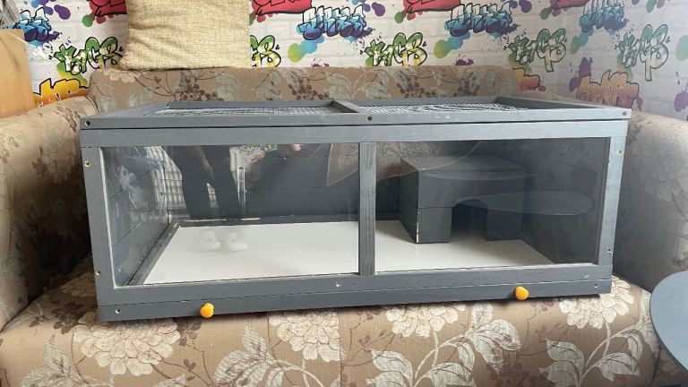 Hamster cage