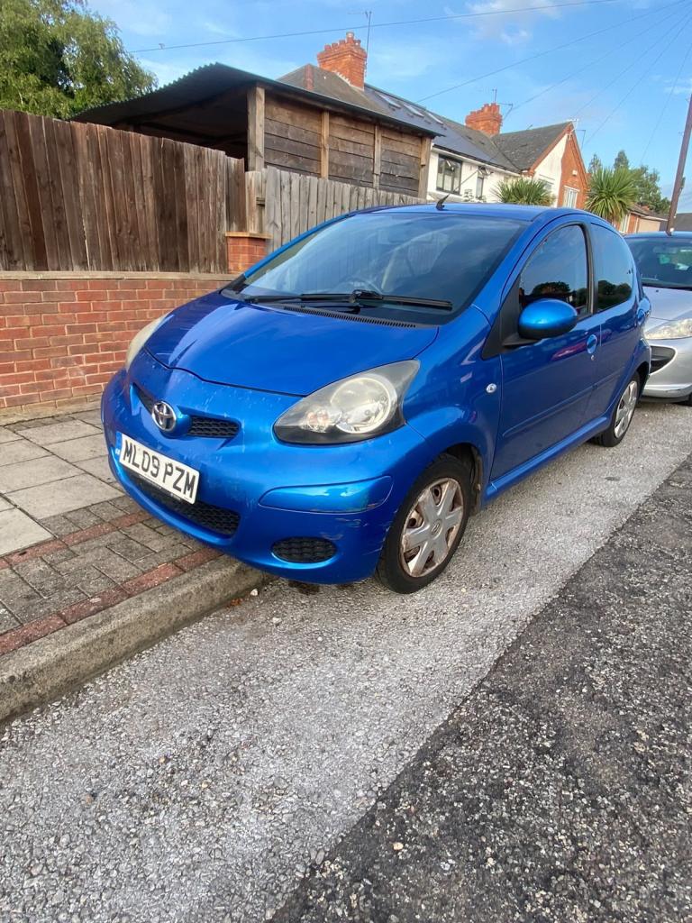 Toyota, AYGO, Hatchback, 2009, Manual, 998 (cc), 5 doors