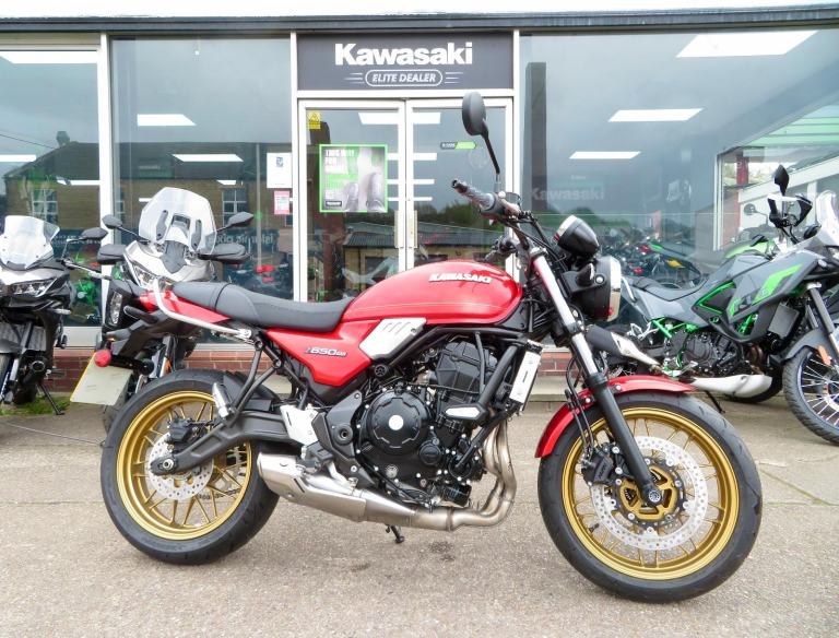 KAWASAKI Z650RS 2025 ZERO MILES