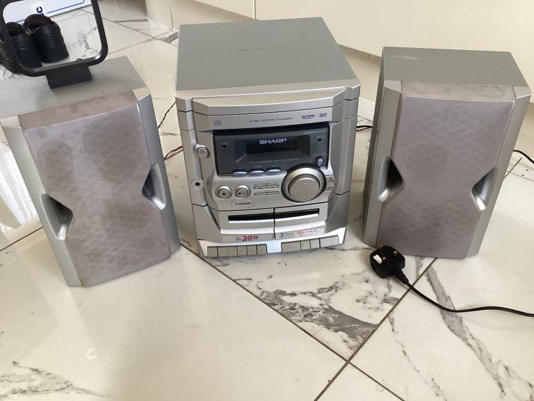 Sharp Hi Fi 3 Disc Changer