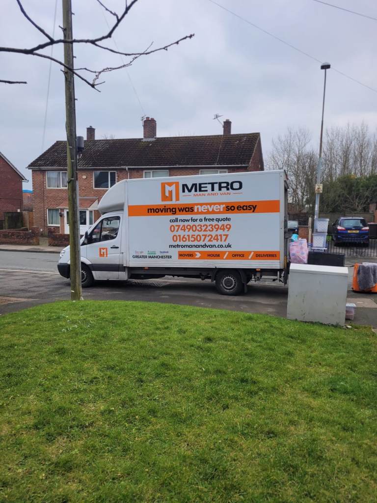 Metro Man and Van Leigh/Greater Manchester.
