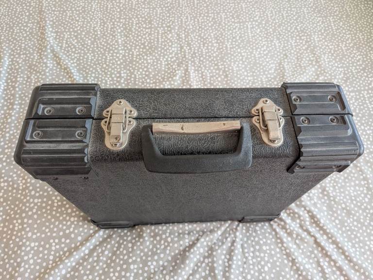 Sturdy Grey Hard Case with Latches – Good Condition