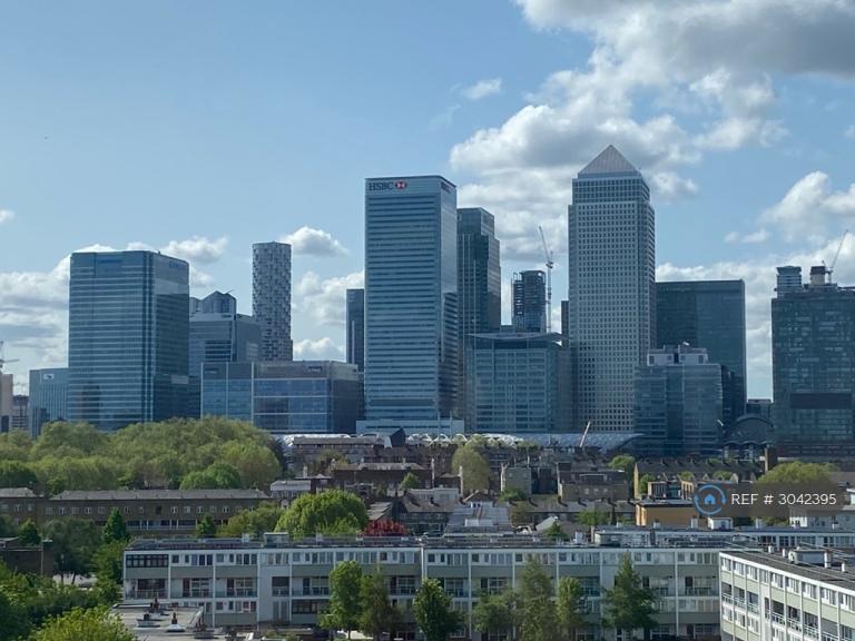2 bedroom flat in Ellesmere Street, London, E14 (2 bed) (#3042395)