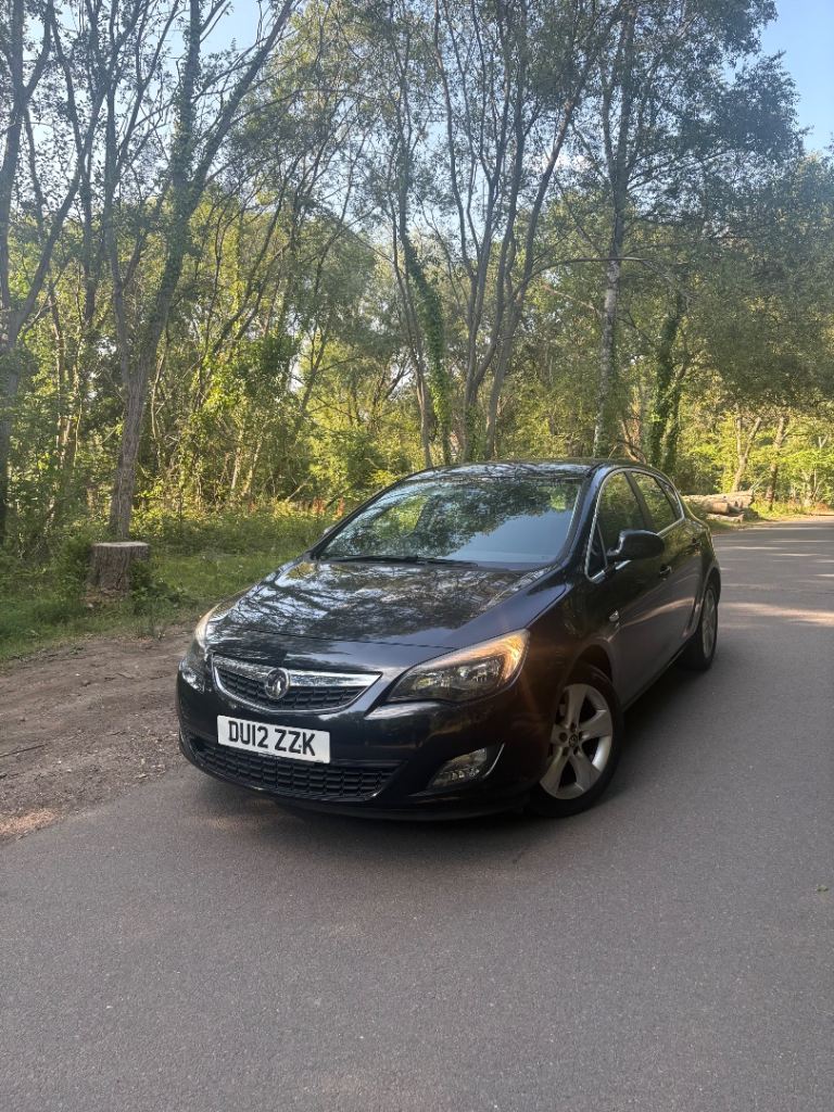 Vauxhall, ASTRA, Hatchback, 2012, Manual, 1598 (cc), 5 doors