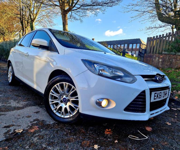 2012 FORD FOCUS 1.6 TITANIUM  *LOW MILES / FULL SERVICE HISTORY /  FULLY LOADED**
