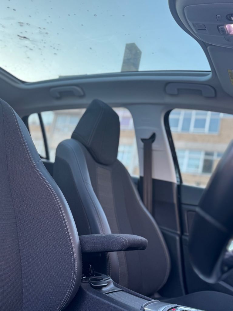 Peugeot, 308, Hatchback, 2018, Manual, 1199 (cc), 5 doors