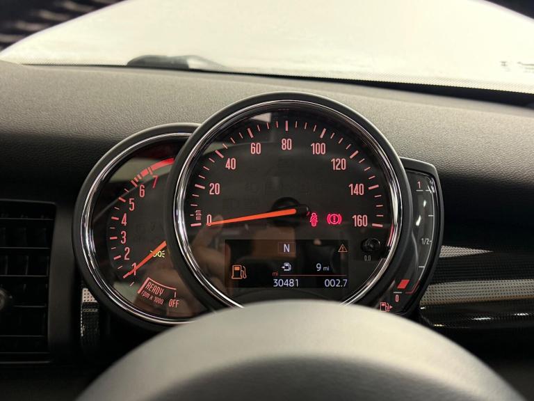 2019 MINI Hatch 1.5 Cooper Exclusive Euro 6 (s/s) 5dr HATCHBACK Petrol Manual