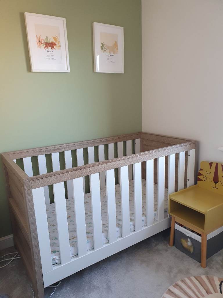 Tutti Bambini Modena 3 in 1 Cot bed White/Oak