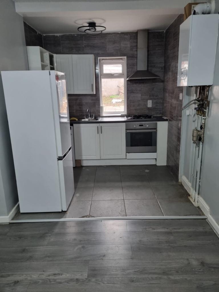 2 Bedroom Flat for rent in Bury Park area Luton