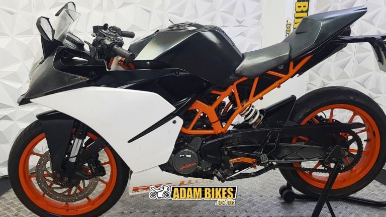 2016 KTM RC 125 | *WARRANTY PROVIDED* 