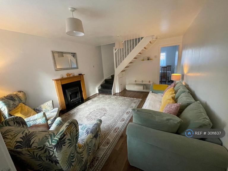 2 bedroom house in Duxbury Rise, Leeds, LS7 (2 bed) (#3011837)