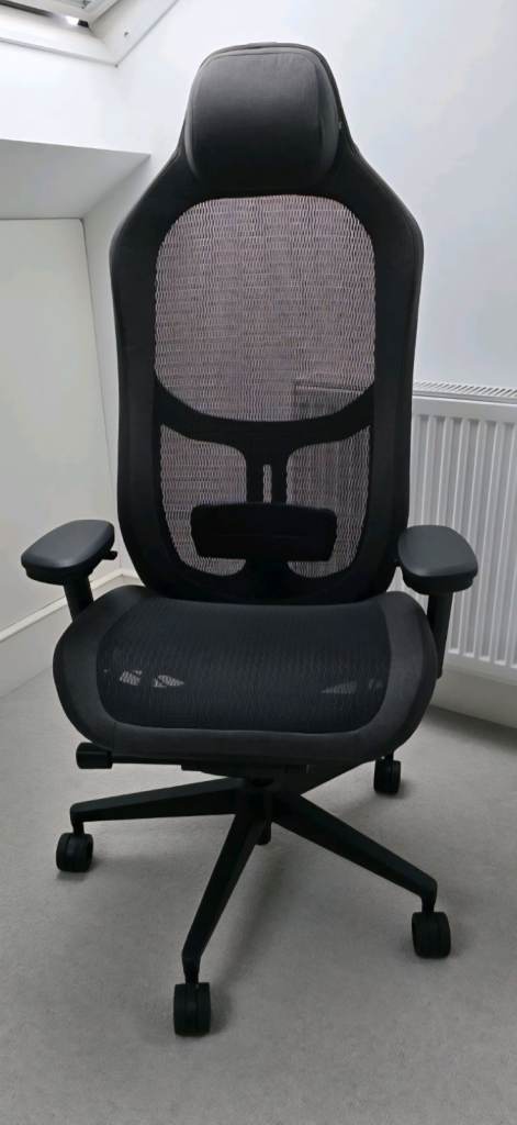 Ergonomic Chair - Fractional Design Refine (Mesh Dark, 4D Armrests, Lumbar & Height Adjestable)