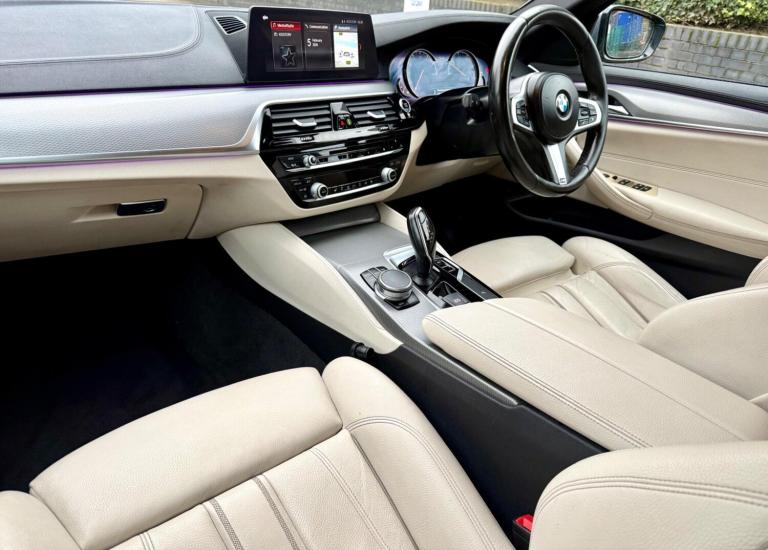 2018 BMW 5 Series 2.0 520d M Sport Auto Euro 6 (s/s) 4dr SALOON Diesel Automatic