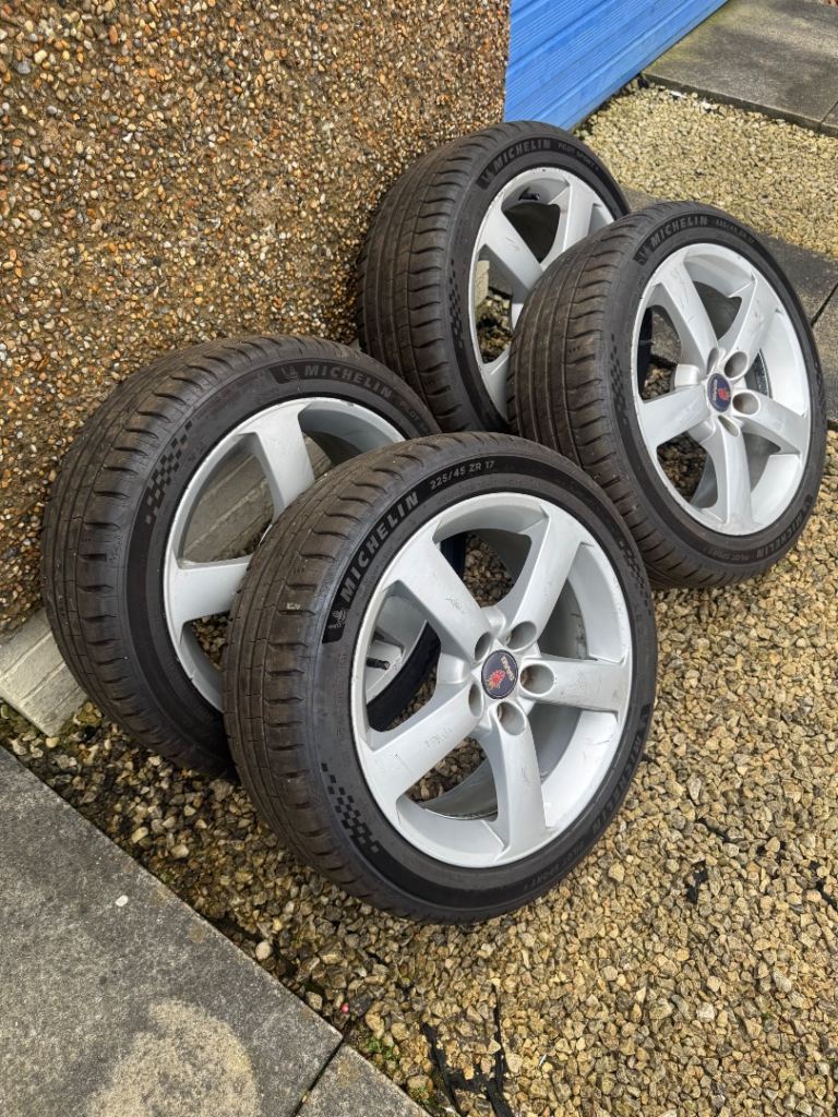 Saab 9-3 Alloys & Tyres 