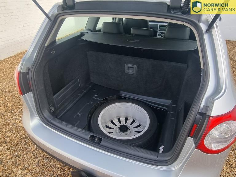 VOLKSWAGEN PASSAT 2.0 TDI Highline Plus 2009