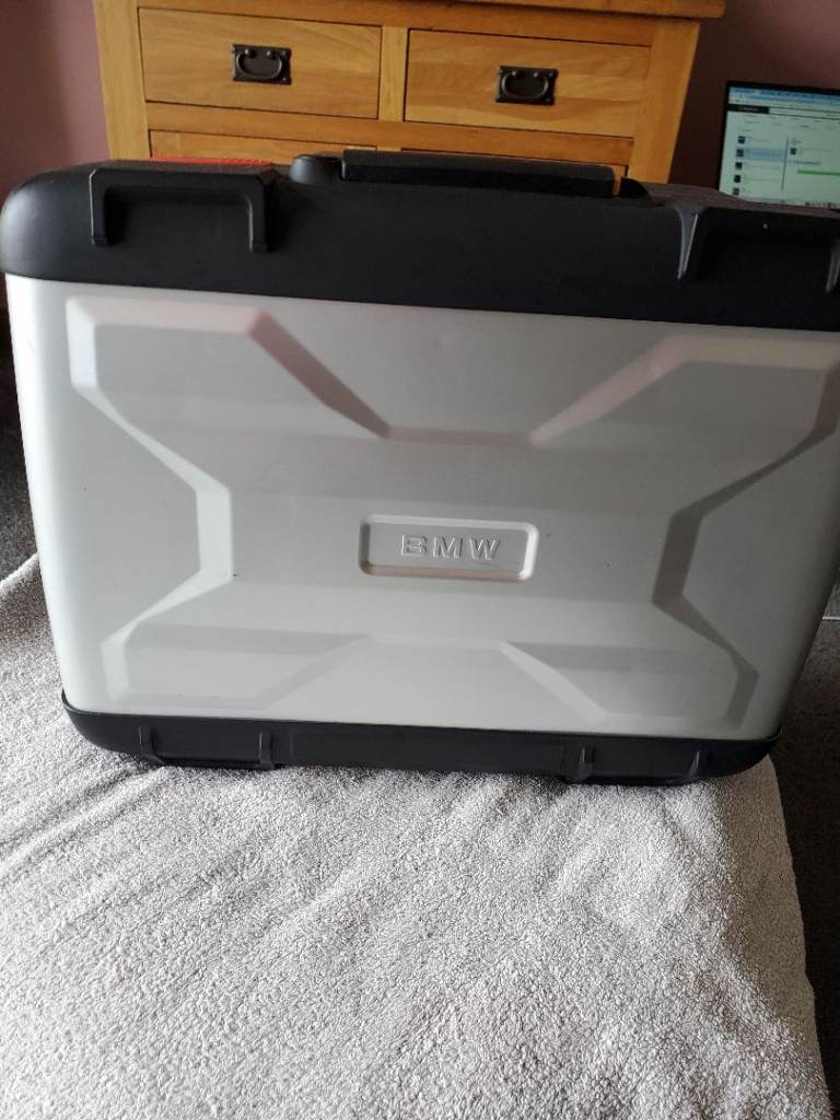 BMW Vario Extending Pannier Set with removable Soft Luggage Bags.