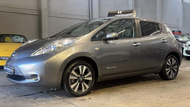 NISSAN LEAF 30kWh Tekna Grey Electric Automatic 5dr LEATHER+SATNAV+CRUISE 2017