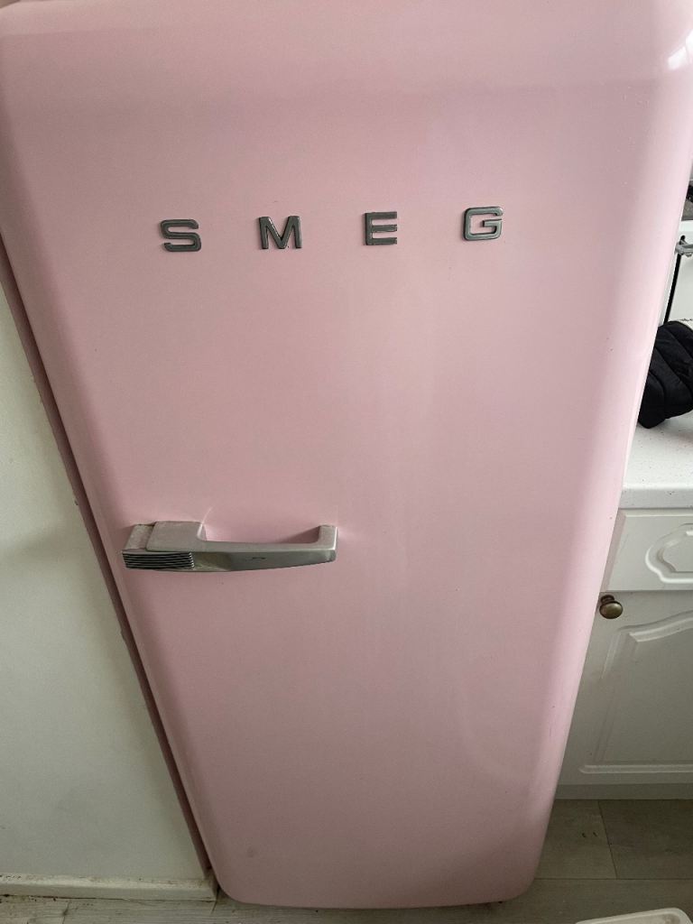 Pink Smeg Fridge - Good Condition, Fully working 