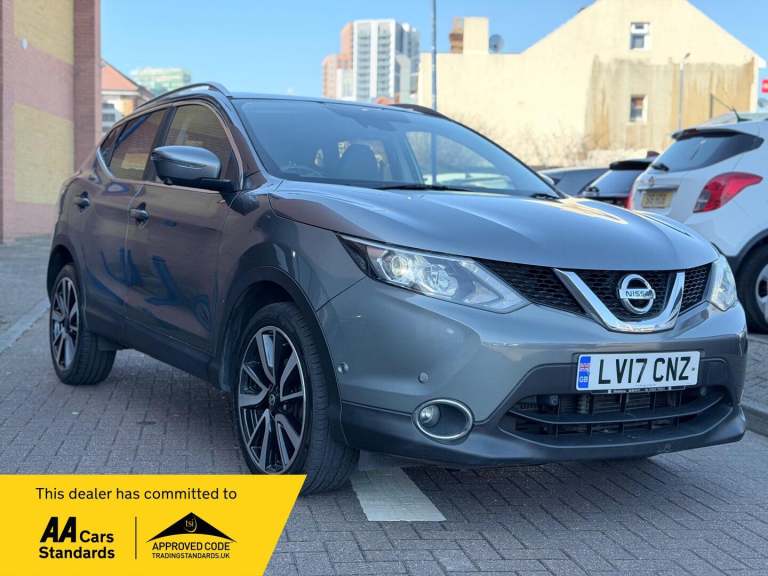 2017 Nissan Qashqai 1.2 DIG-T Tekna XTRON 2WD Euro 6 (s/s) 5dr HATCHBACK Petrol Automatic