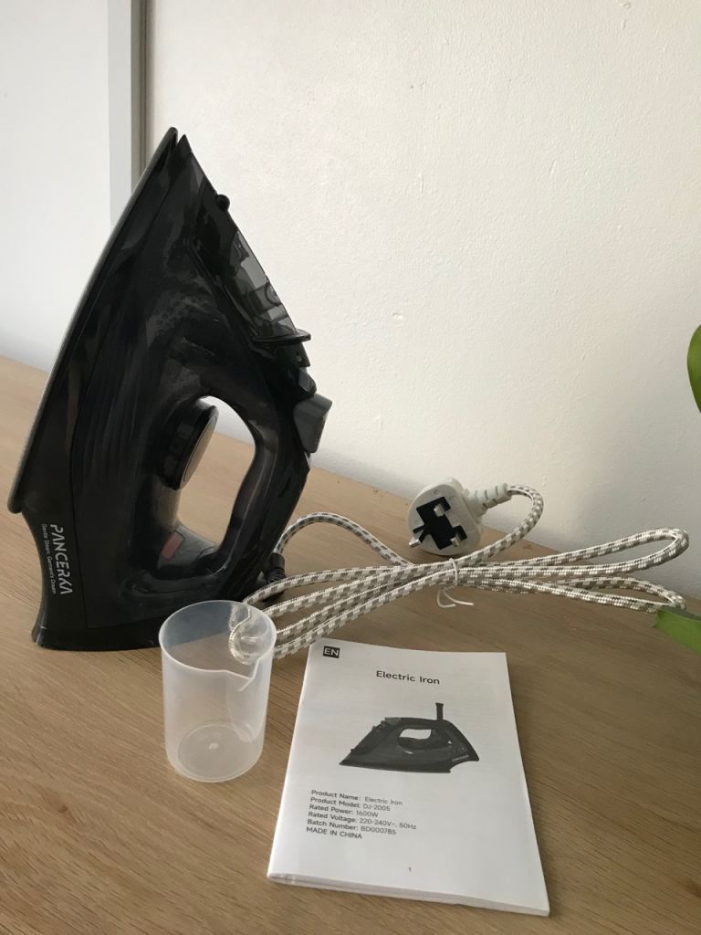 Electric Steam Iron - Black, Brand new
