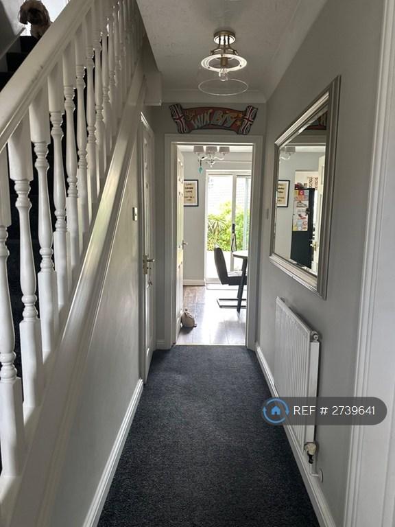 1 bedroom in Recreation Way, Sittingbourne, ME10 (#2739641)