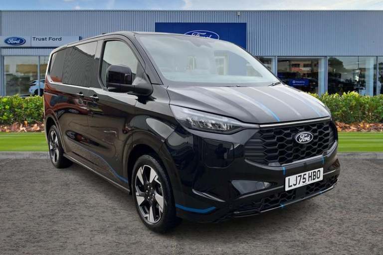2025 Ford Transit Custom 320 Sport AUTO L1 SWB Double Cab In Van FWD 2.5 PHEV 232ps Low Roof Auto...