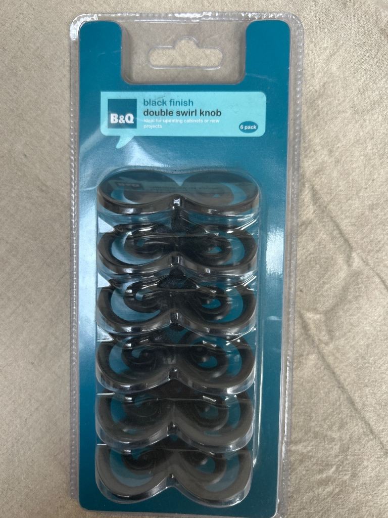 Cabinet handle x 6 Black finish