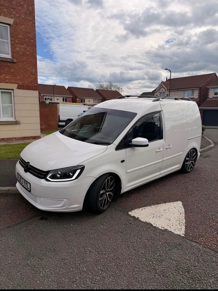 Volkswagen, CADDY, Panel Van, 2014, Manual, 1598 (cc)