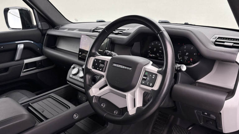 2022 Land Rover Defender 110 3.0 D300 MHEV X-Dynamic HSE SUV 5dr Diesel Auto 4WD Euro 6 (s/s) (30...