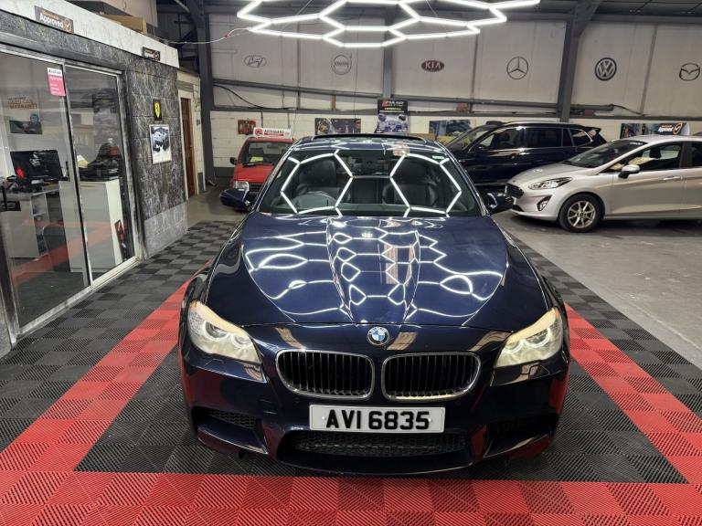 BMW M5 4.4 M5 Saloon 2011