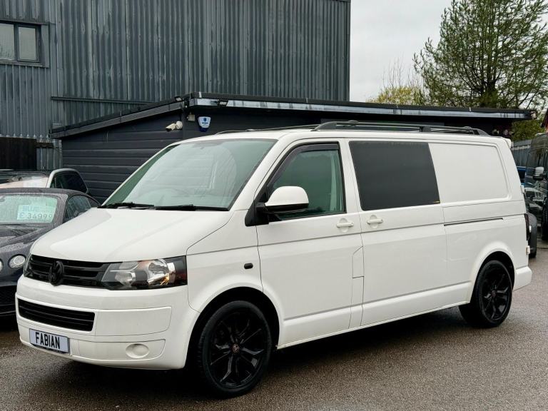 2014 VW Transporter Trendline Crew Van 5 Seat LWB *Day Van - Victron Solar -Bed*