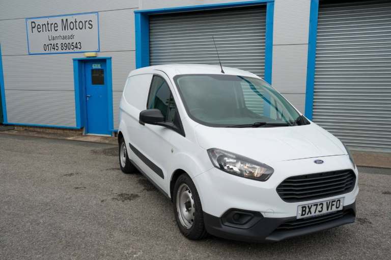 Ford Transit Courier 1.0 EcoBoost Leader Van [6 Speed] Petrol