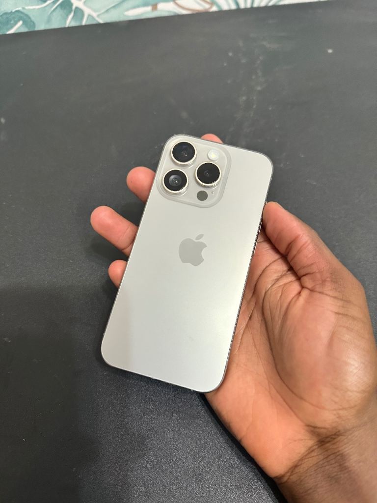 iPhone 15 Pro Unlocked