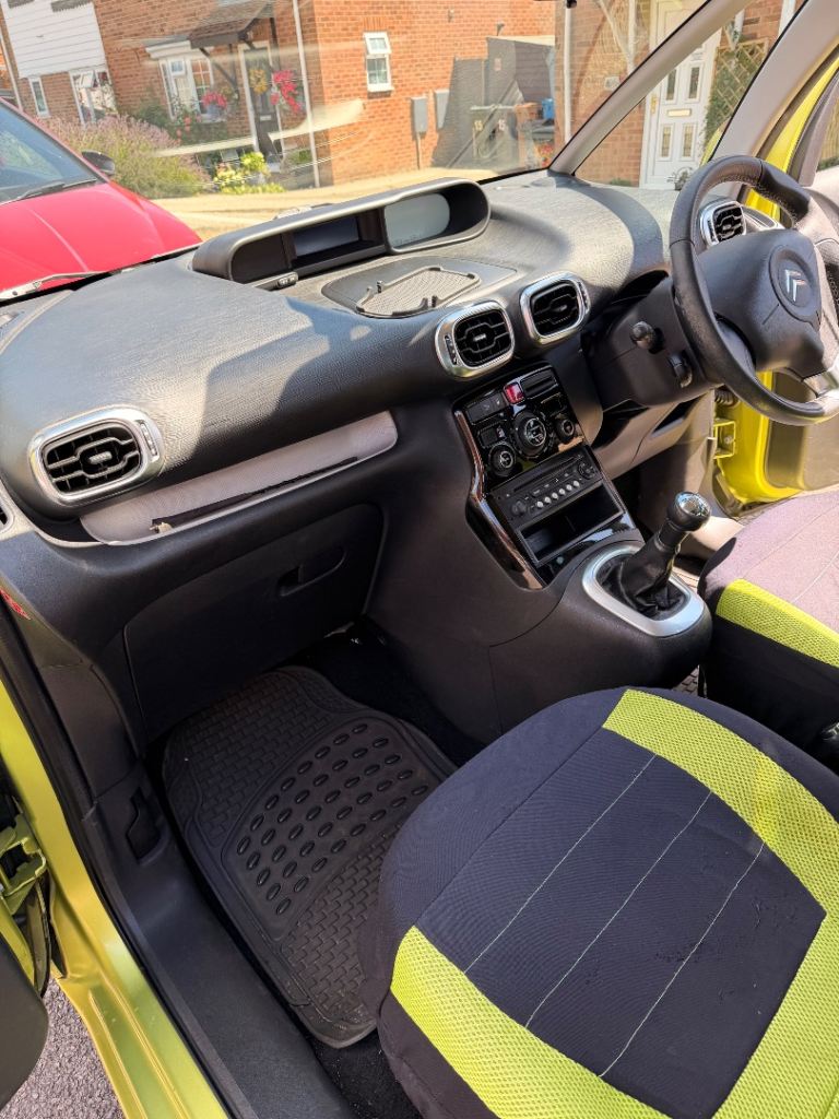Citroen, C3 PICASSO, MPV, 2012, Manual, 1560 (cc), 5 doors