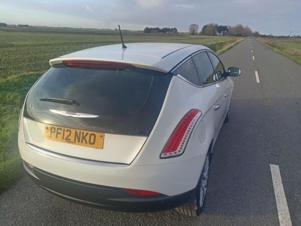 2012 Chrysler Delta 1.4 M-Air SR 5dr SHOWROOM CONDITION CAN SECURE 24/7 DELIVERY AVAILABLE HATCHB...