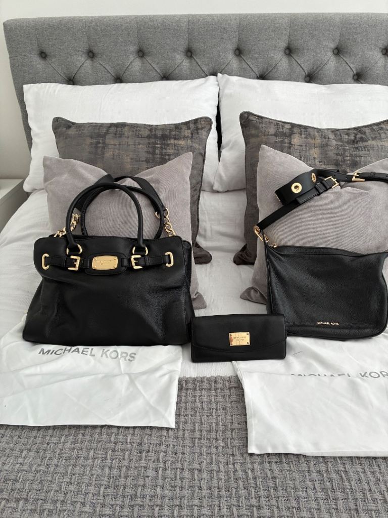 Michael Kors Black Leather Handbags and Wallet Set – Good Condition