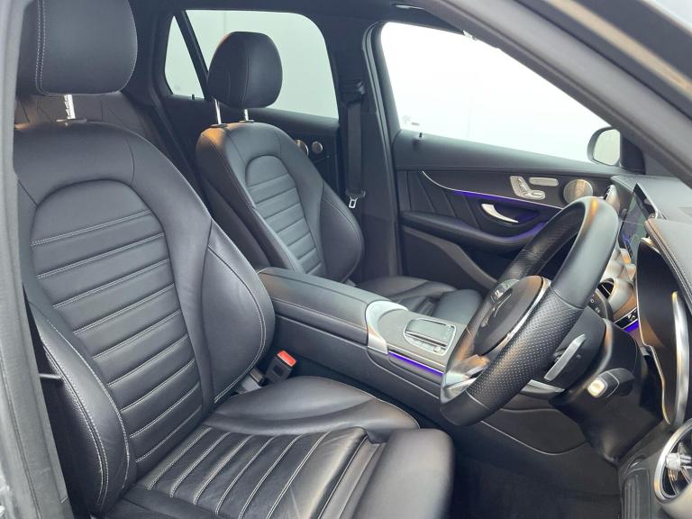 2021 Mercedes-Benz GLC 2.0 GLC300d AMG Line (Premium Plus) SUV 5dr Diesel G-Tronic+ 4MATIC Euro 6...
