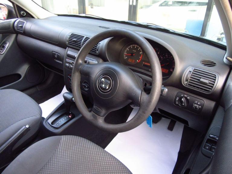 2004 SEAT Leon 1.8 20V S 5dr Auto HATCHBACK PETROL Automatic