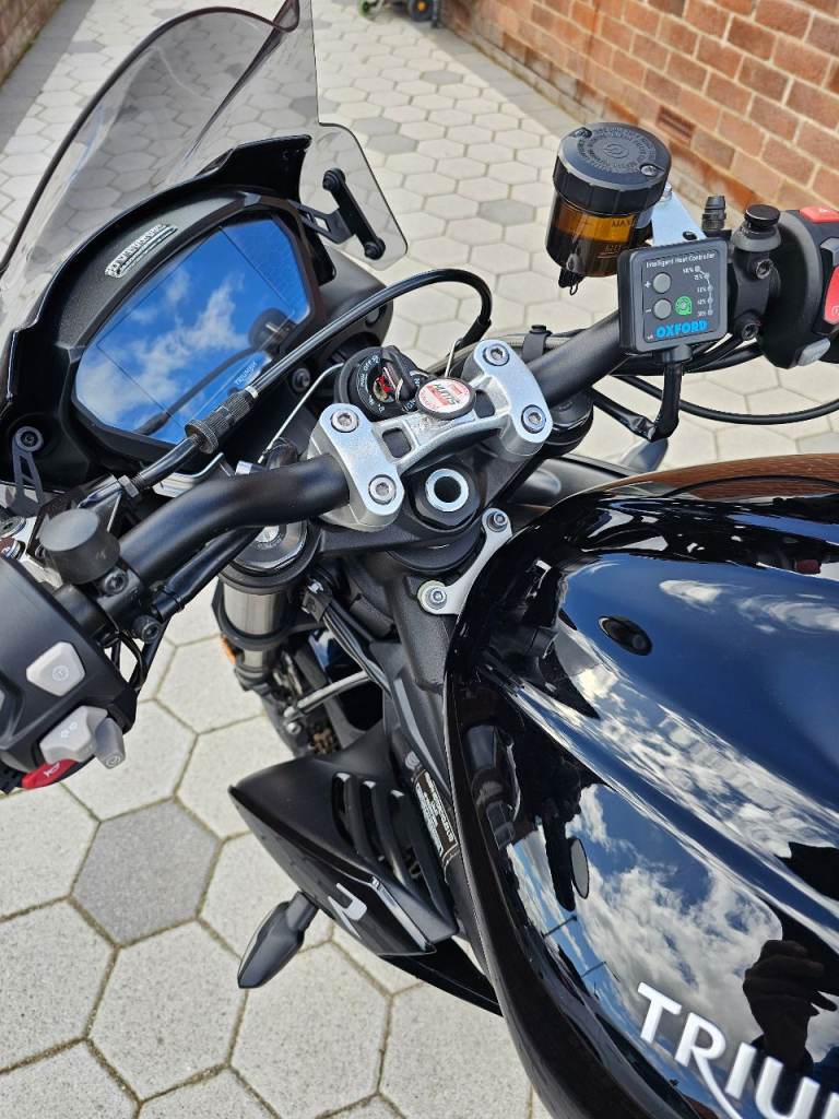 Triumph, STREET Triple 2019, 765 (cc)
