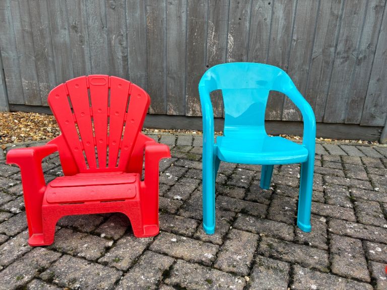 Kids chair x 2