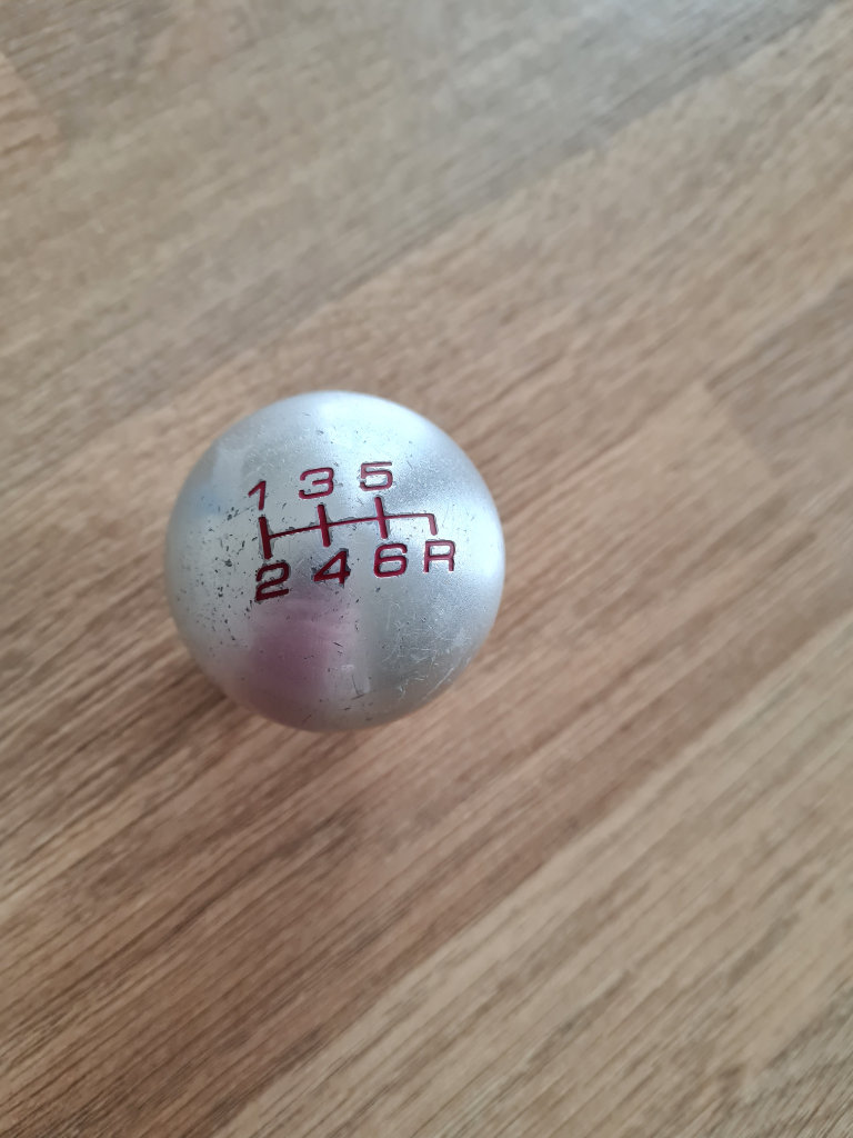 Honda Civic FN / FN2 Type R OEM gear knob