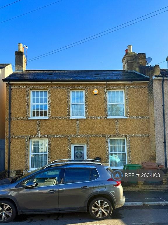 3 bedroom house in Harold Road, Sutton, SM1 (3 bed) (#2634103)