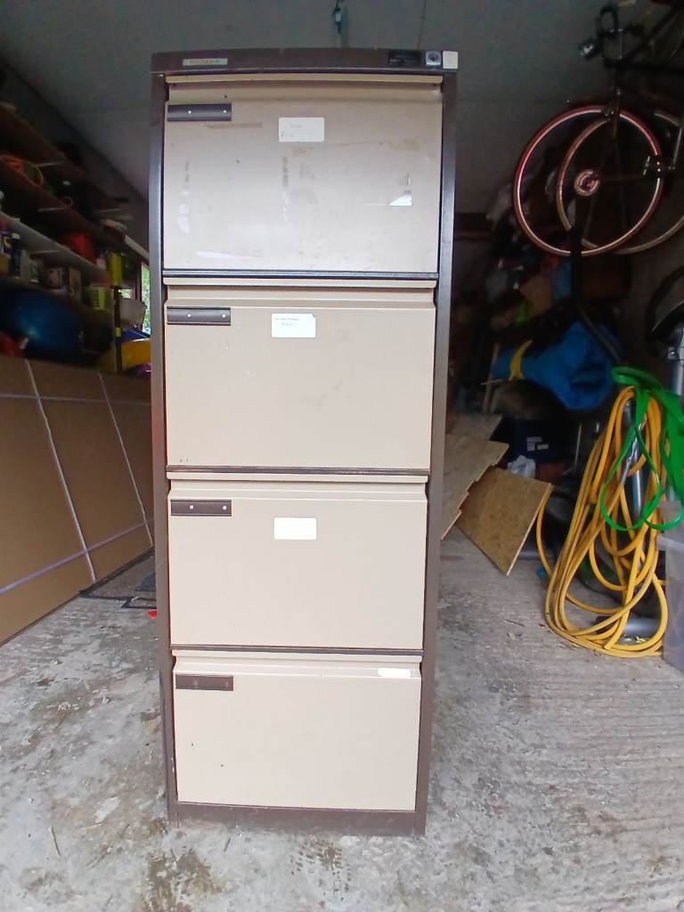 Brown Metal 4-Drawer Filing Cabinet – Good Condition