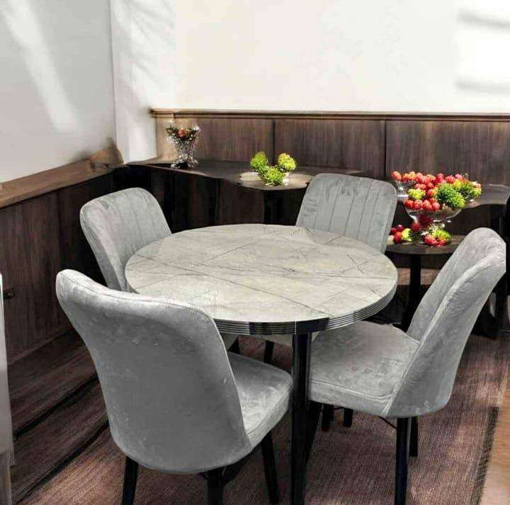Must go Asap !!! BRAND NEW GORGEOUS ROUND WOODEN DINING TABLE WITH 4 CHAIRS COMPLETE SET