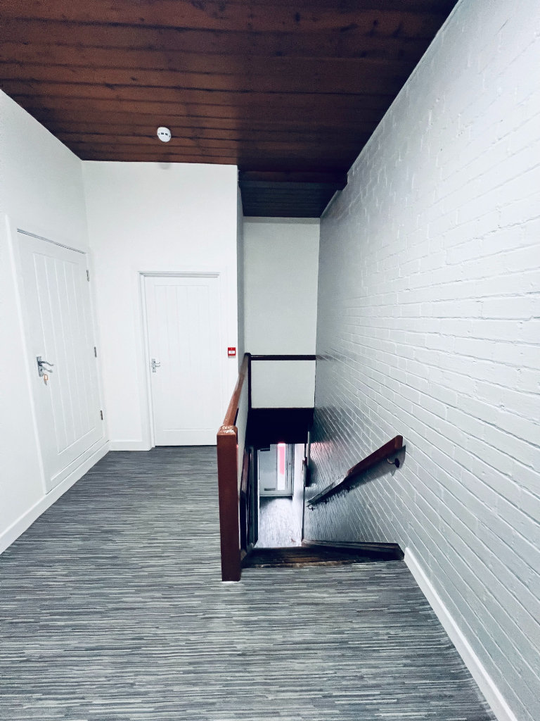 *B.C.H*-1 Bed Apartment-Great Brickkiln St, WOLVERHAMPTON-Walking Distance to Nishkam Primary School