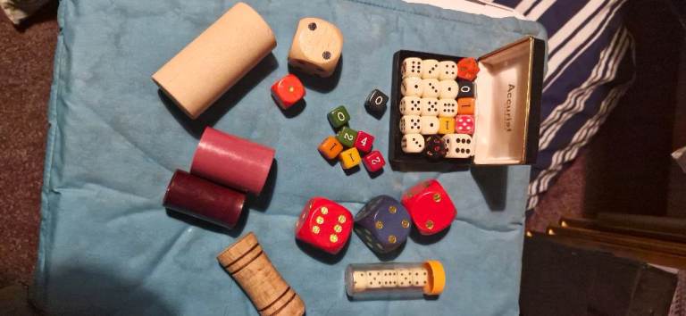 Collectible old vintage Chinese game and dice