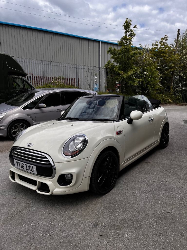Mini, CONVERTIBLE, Convertible, 2016, Manual, 1499 (cc), 2 doors