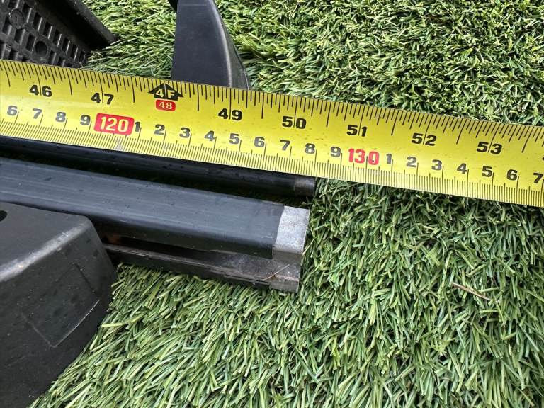 Cruz square roof bars