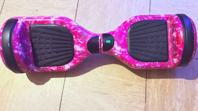 Hoverboard with Bluetooth for music & led lighrs 